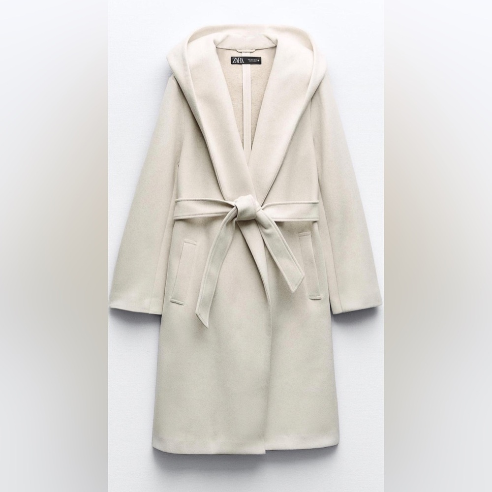 Zara Women's Cream Belted Coat